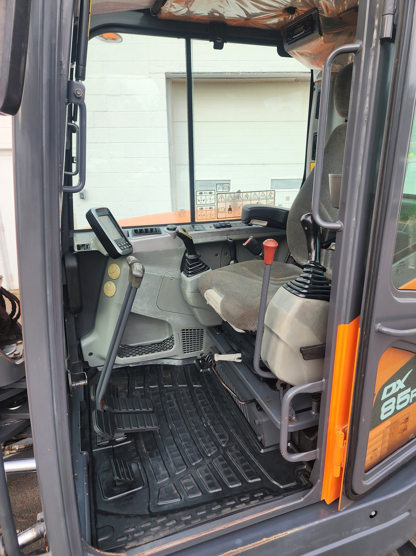 2018 Doosan DX85R-3
