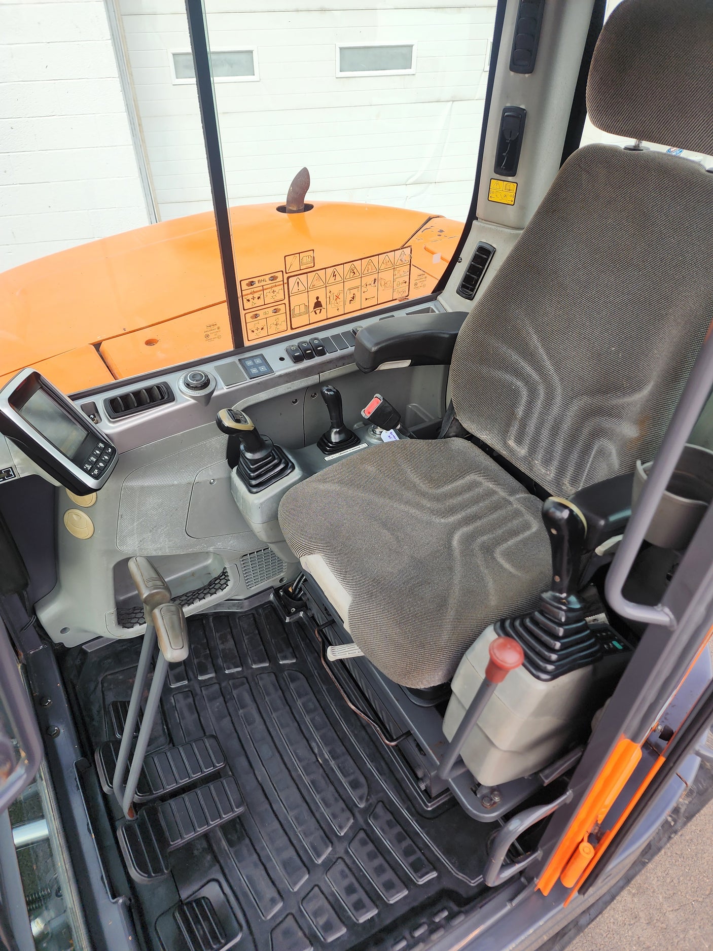 2018 Doosan DX85R-3