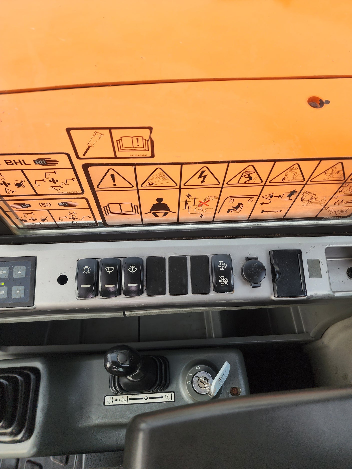 2018 Doosan DX85R-3