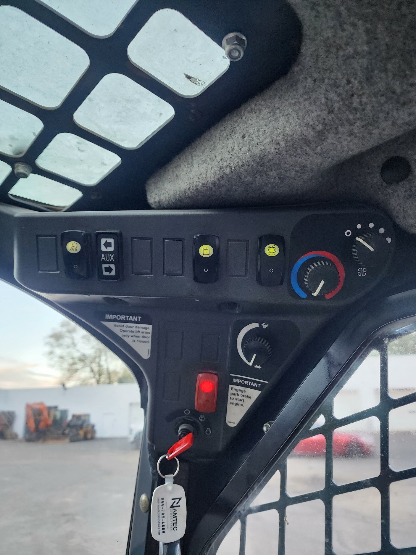 2018 John Deere 324G
