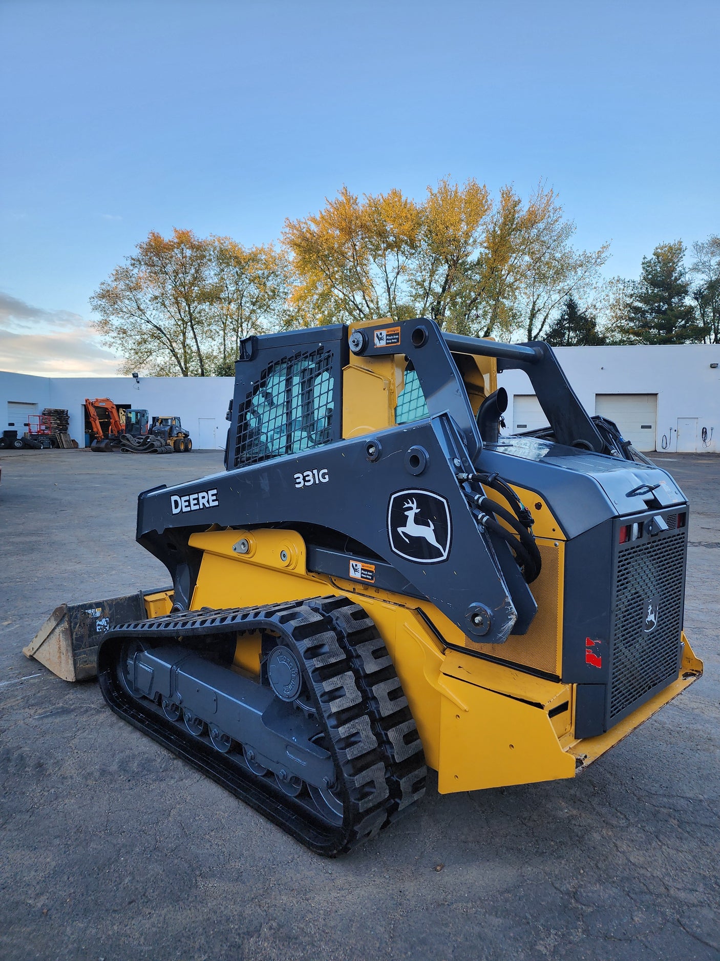 2022 John Deere 331G