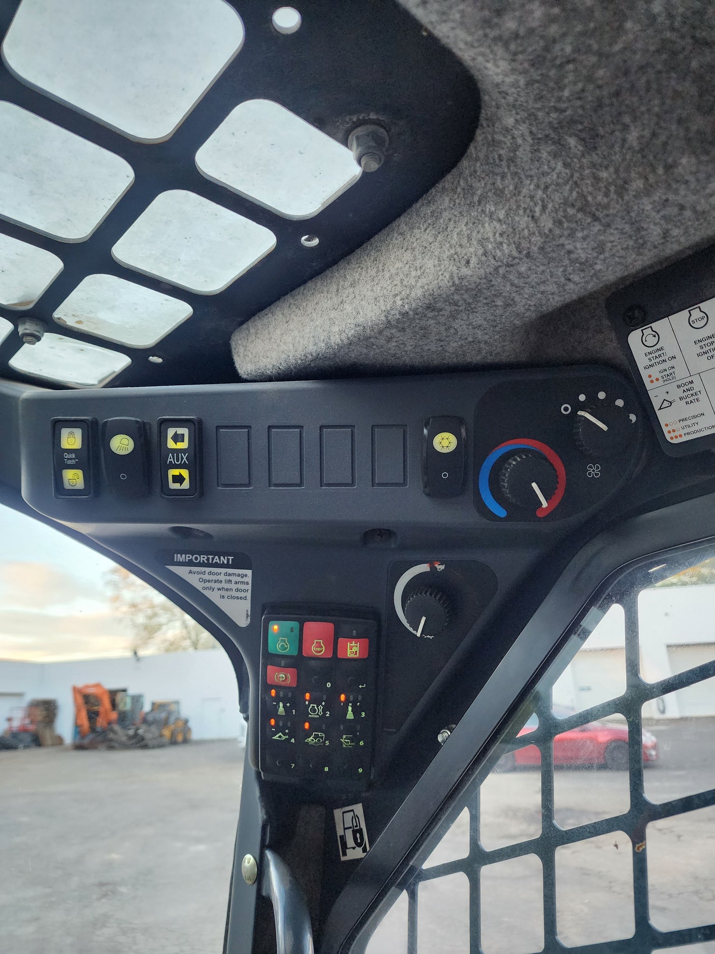 2022 John Deere 331G