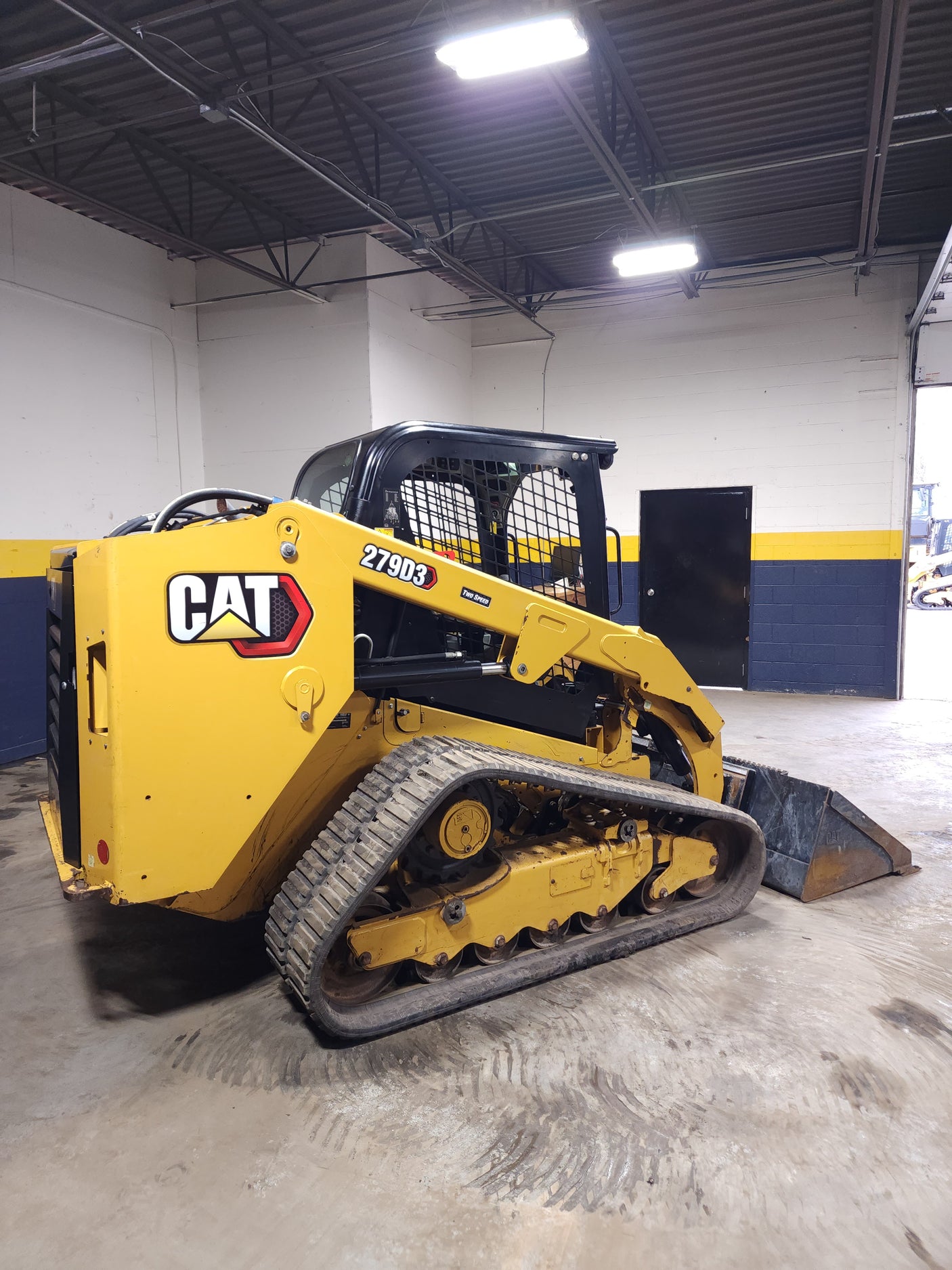 2021 CAT 279D3