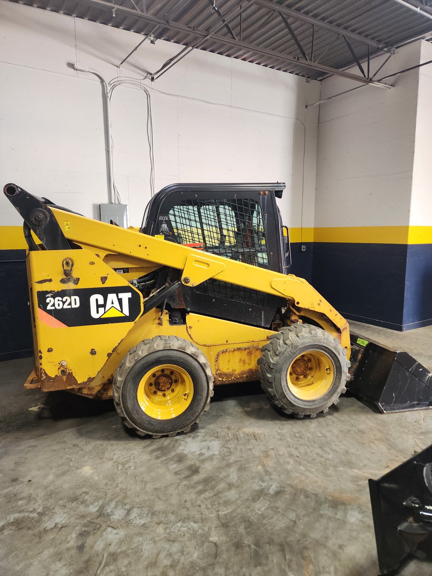 2016 CAT 262D