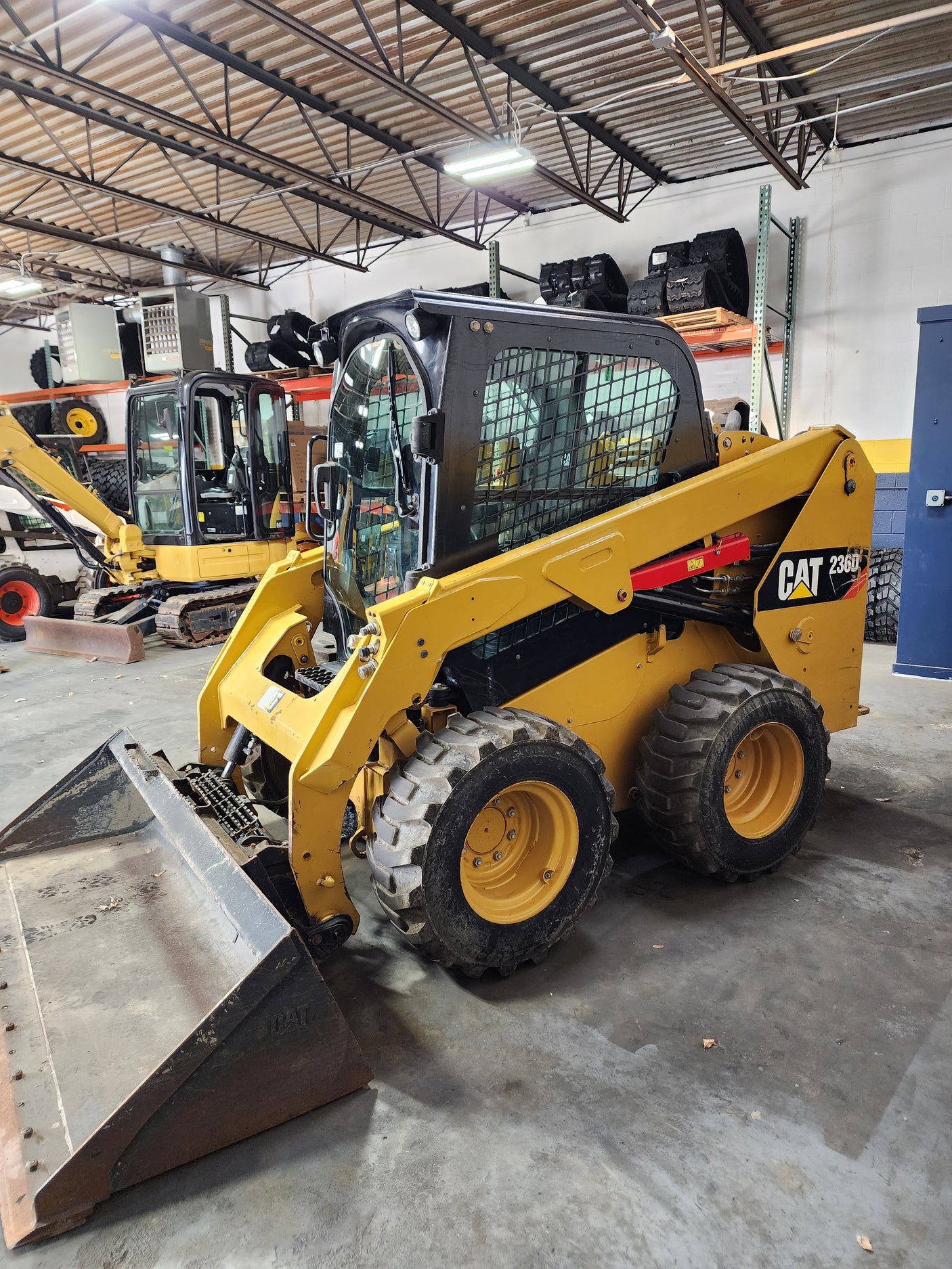 2019 Cat 236D