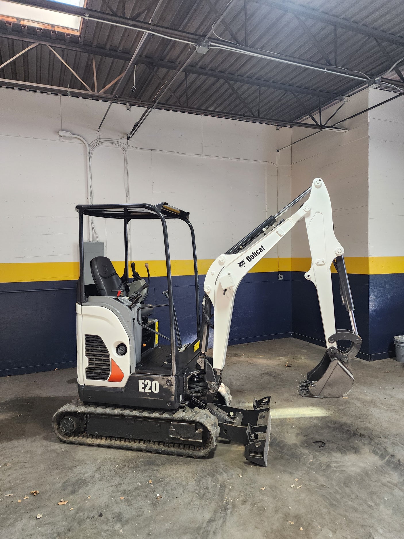 2020 Bobcat E20