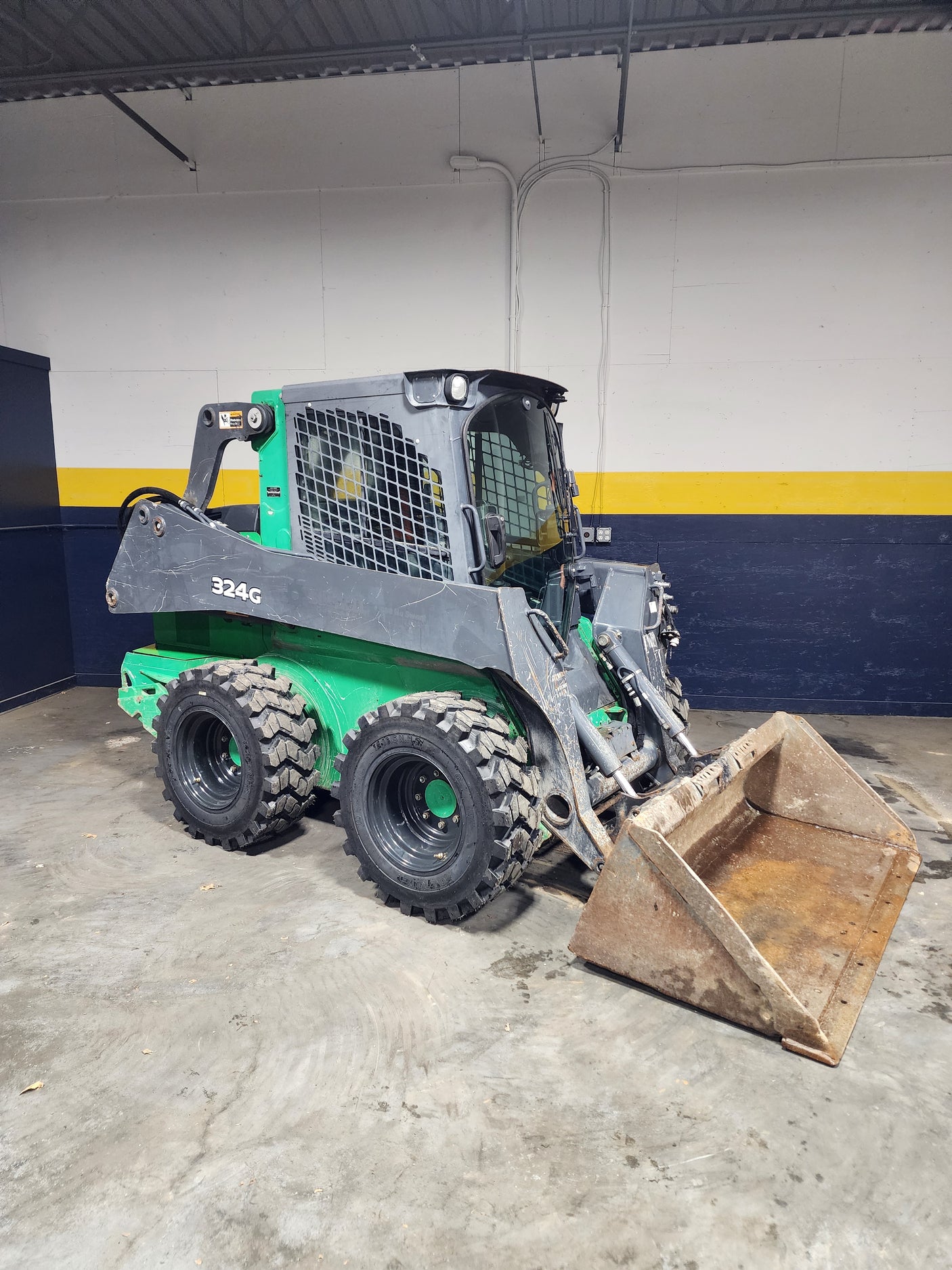 2018 John Deere 324G