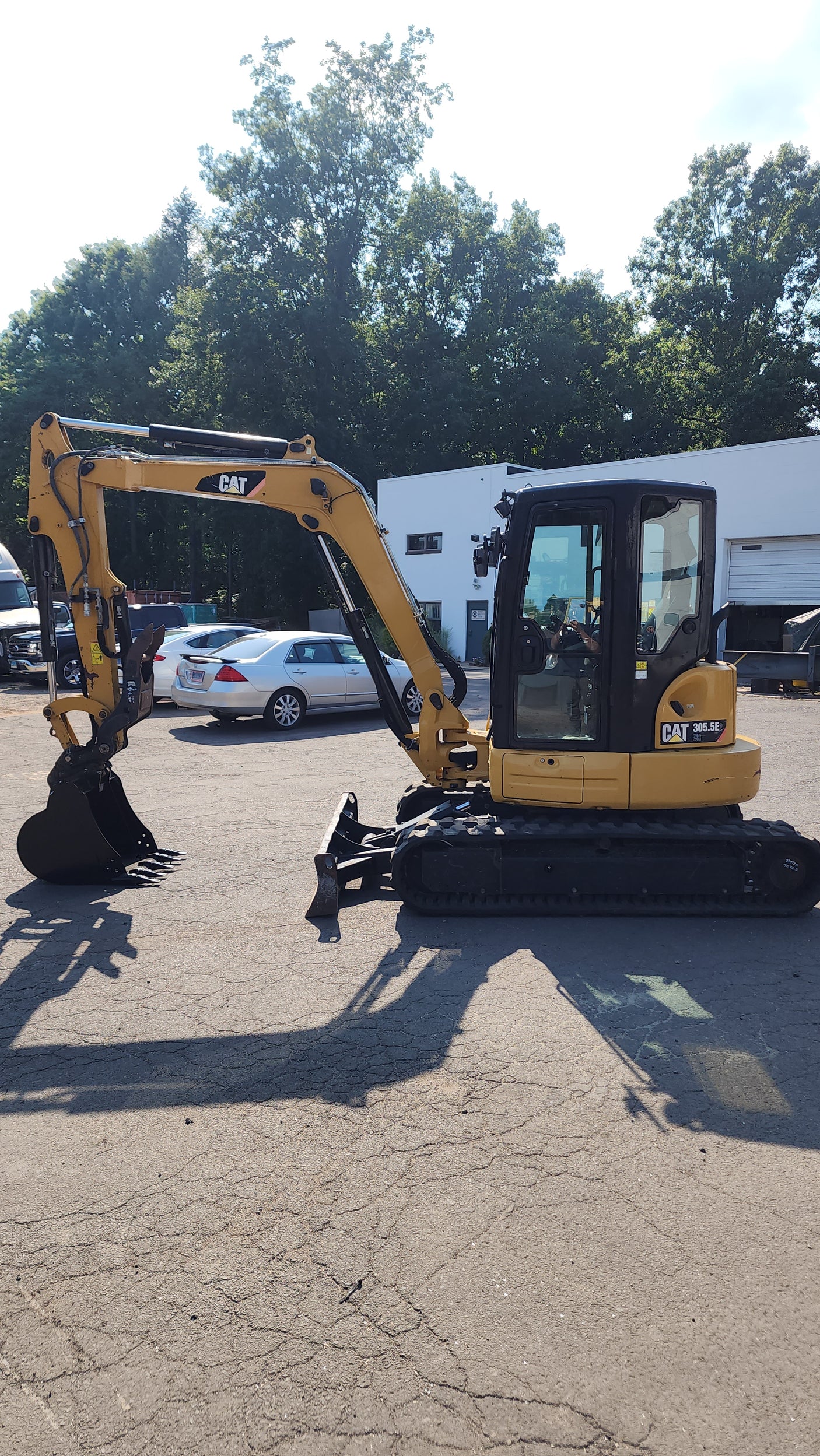 2018 CAT 305.5E2