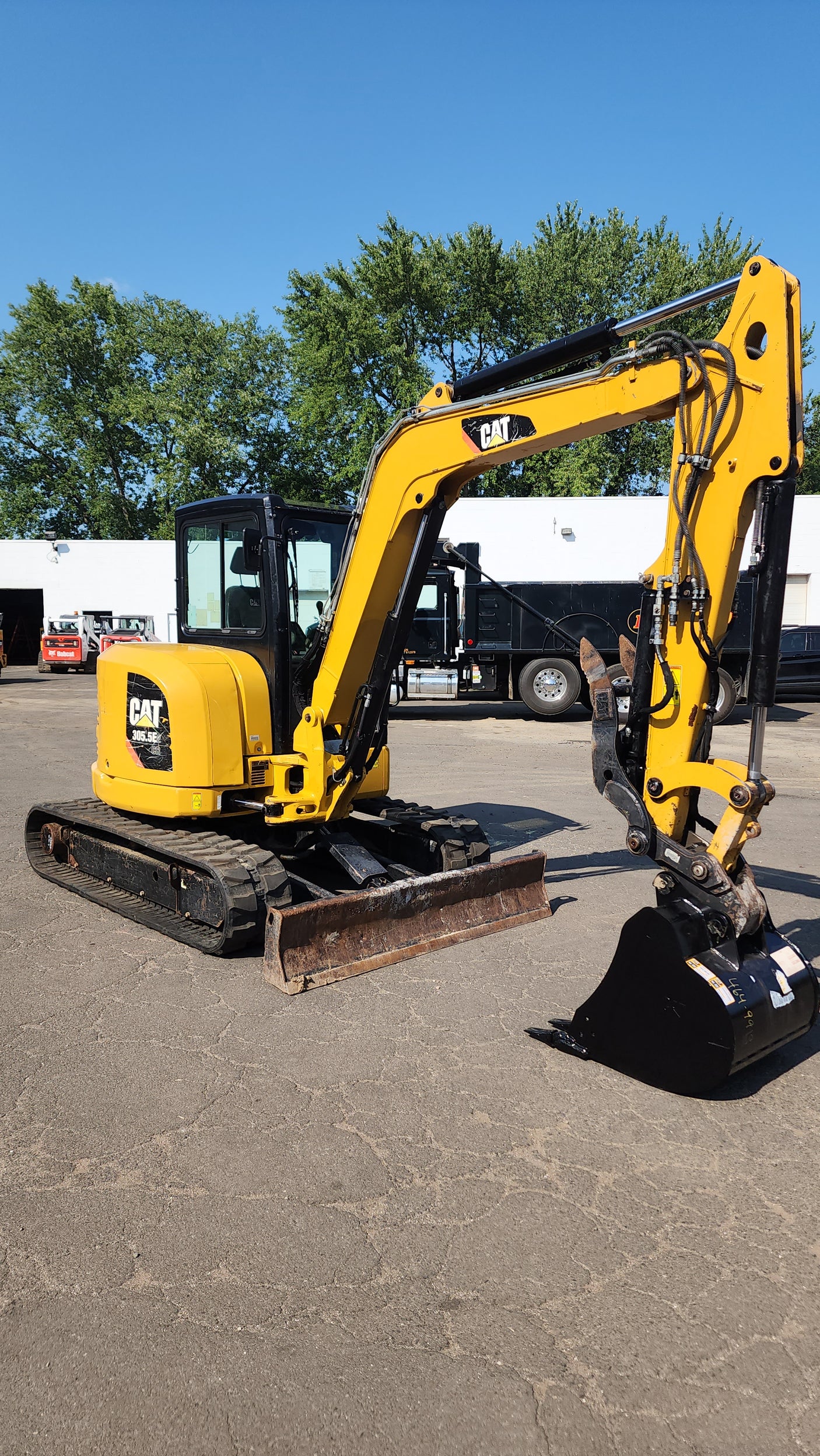2018 CAT 305.5E2