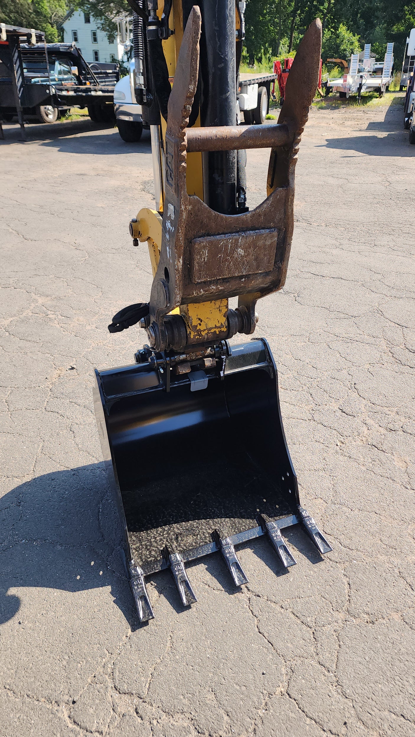 2018 CAT 305.5E2