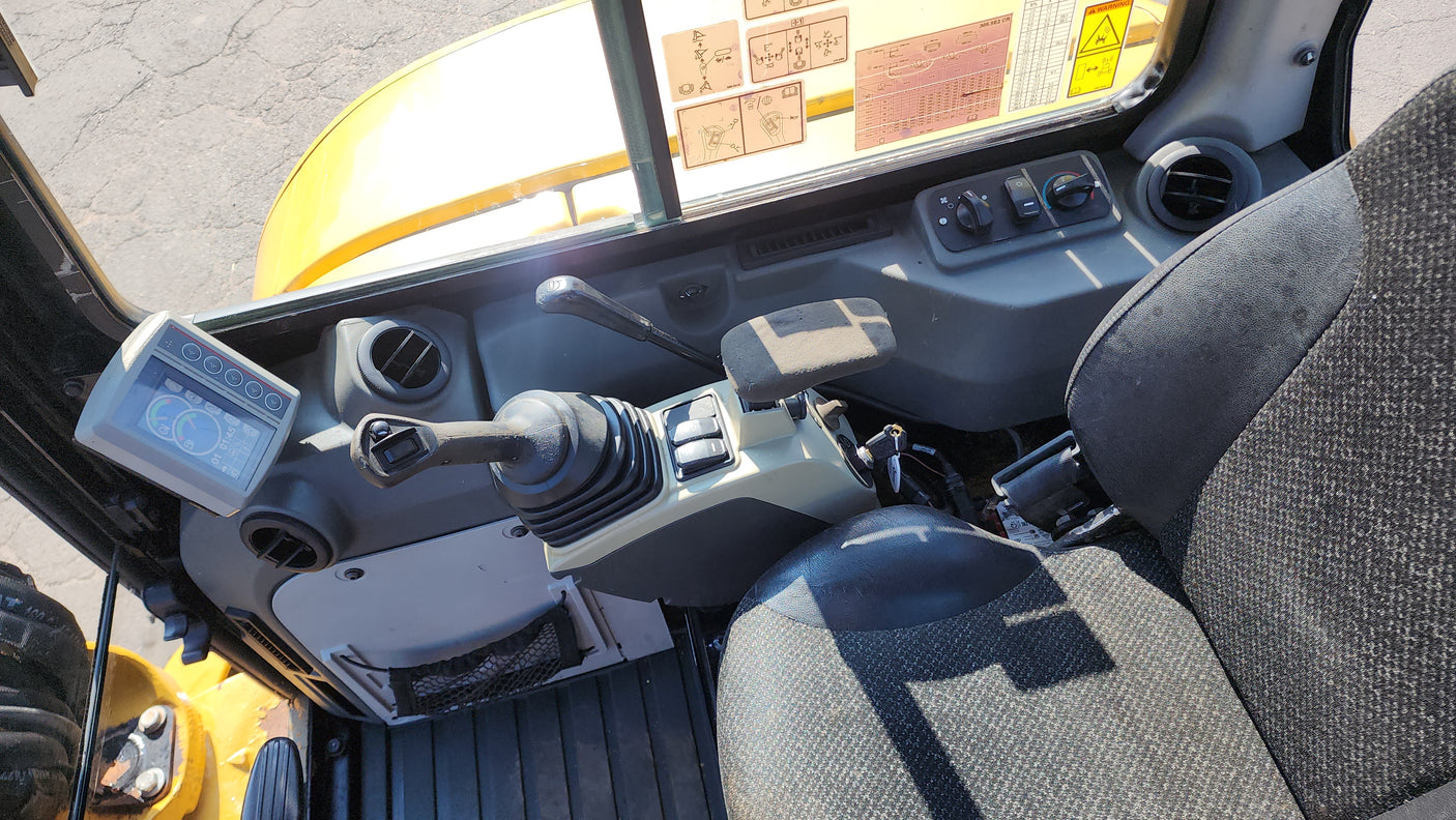 2018 CAT 305.5E2