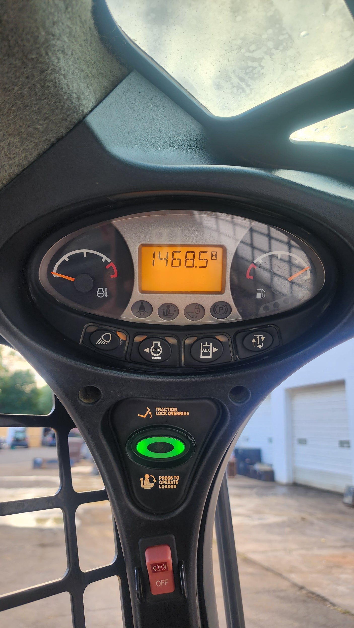 2019 Bobcat T590