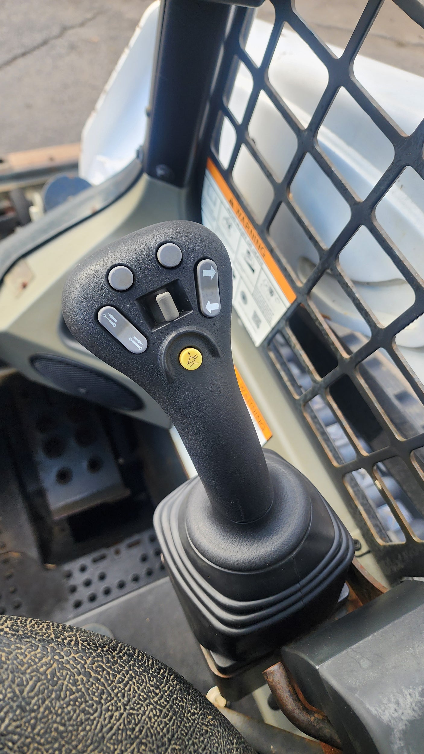 2019 Bobcat T590