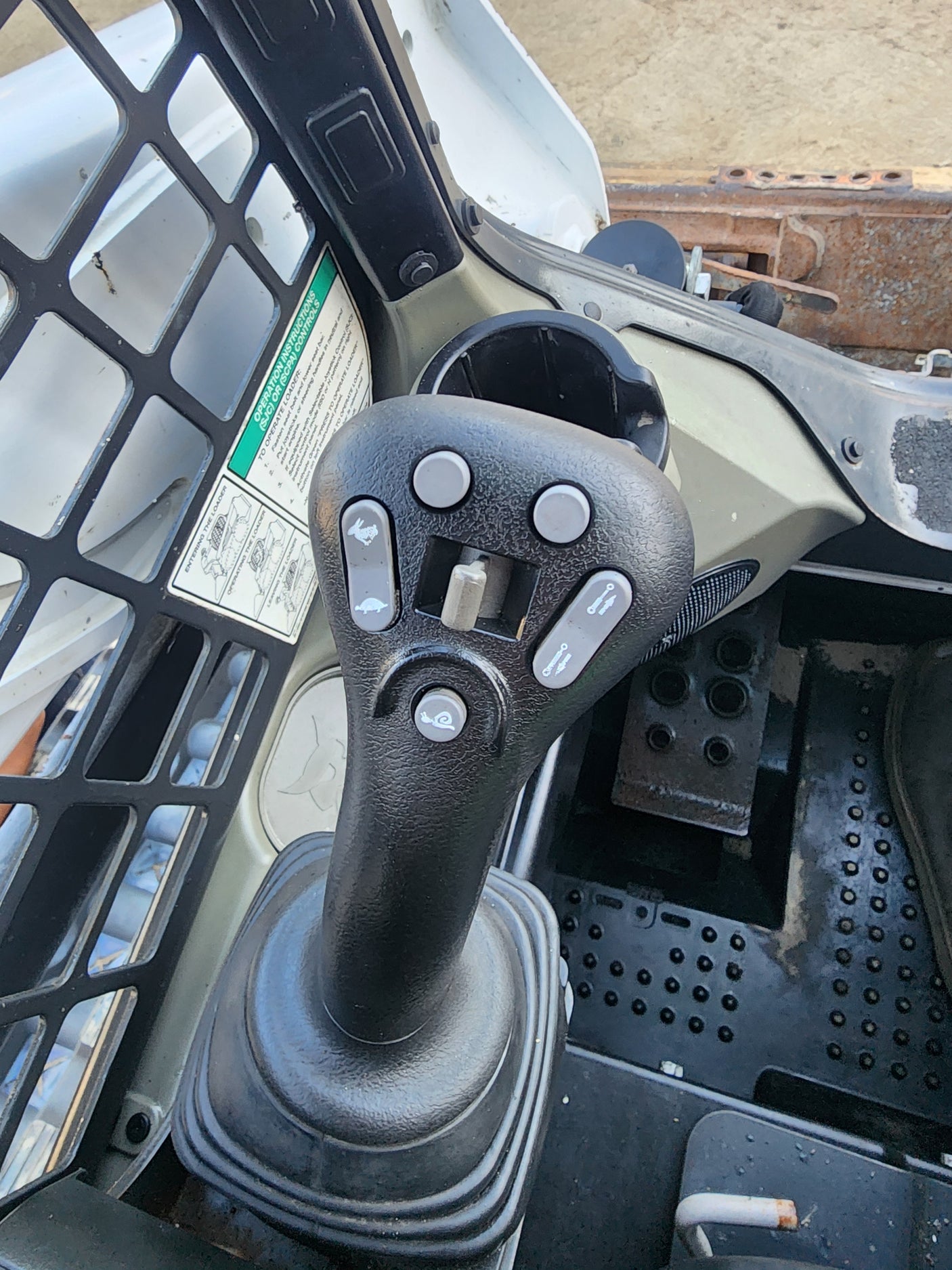 2019 Bobcat T590